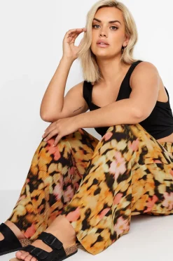 Wide Leg Trousers