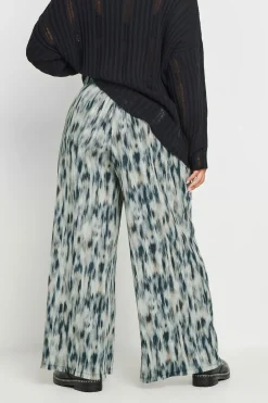 Wide Leg Trousers