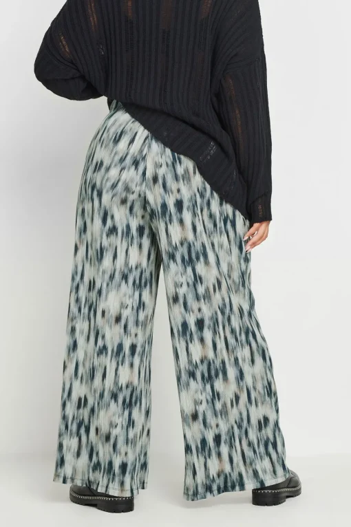 Wide Leg Trousers