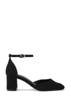 'Abigail'  Heels