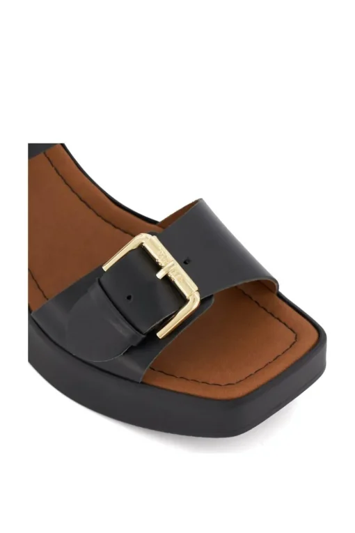 'Jenies' Leather Sandals