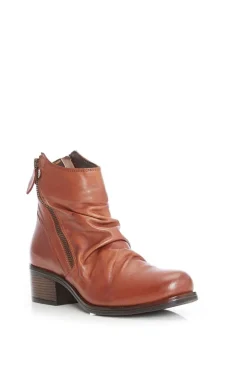 'Kaiit' Leather Ankle Boots