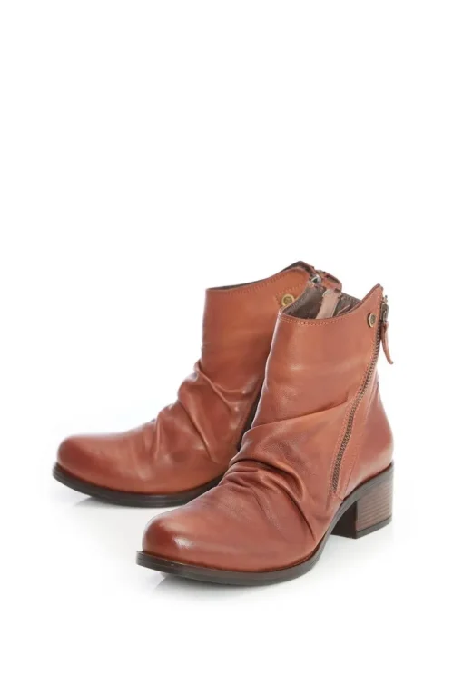 'Kaiit' Leather Ankle Boots