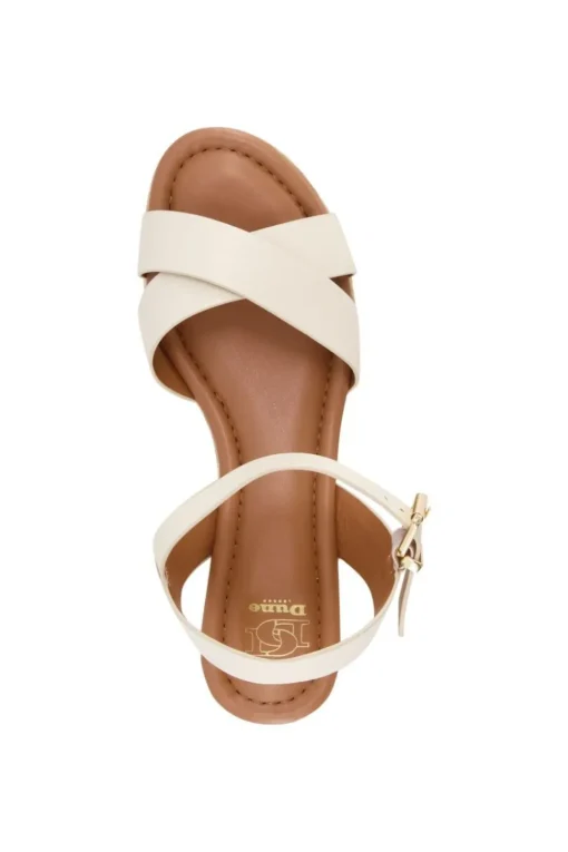'Linnie' Leather Sandals
