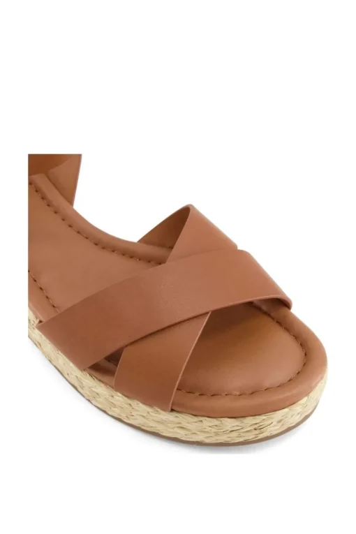 'Linnie' Leather Sandals
