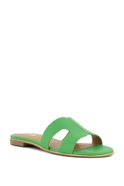 'Loopers' Sandals