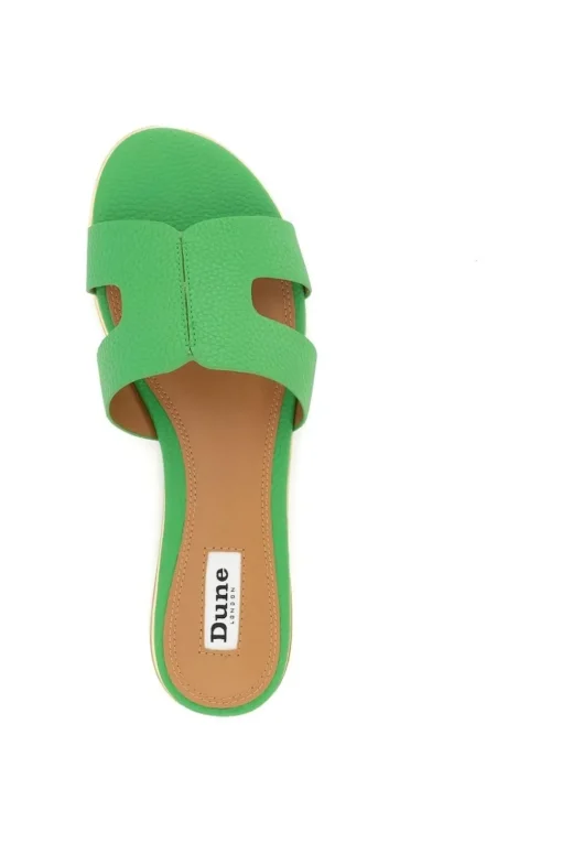 'Loopers' Sandals