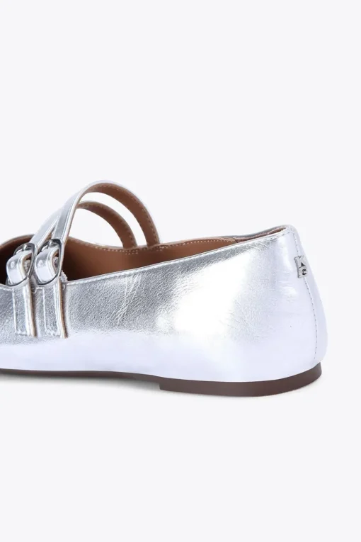'Magic'  Flats