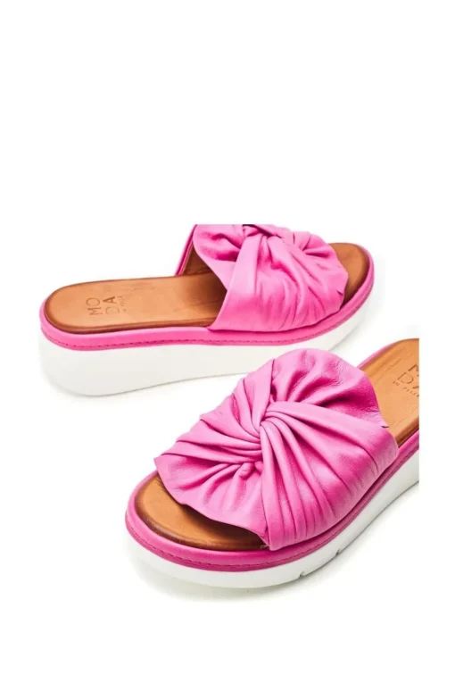 'Ollin' Leather Flatforms