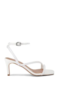 'Paparazzi Low'  Heels