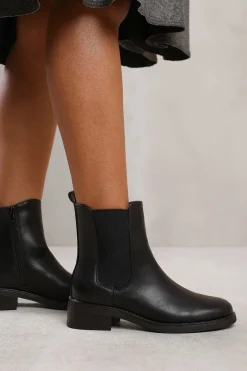'Serna' Ankle Boot With Elastic Panel And Side Zip